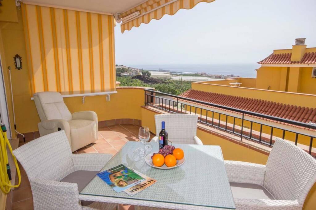Casa Tres Vistas Luxury Apartment With Stunning Views To The Ocean Puerto de Santiago  Esterno foto